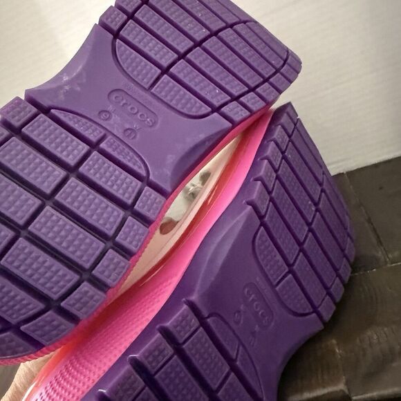 Crocs Mega Crush Sandal Women’s Size 11 Men’s 9 Platform New White Rainbow Soles - Picture 7 of 8